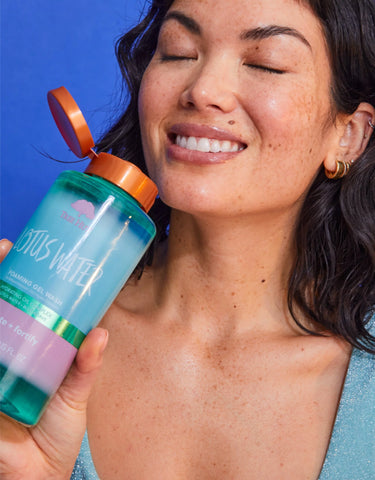 Lotus Water Foaming Gel Wash