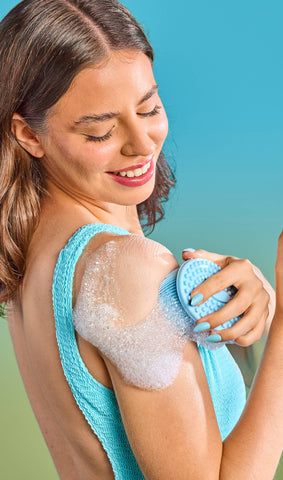 Blue Musk Foaming Gel Wash